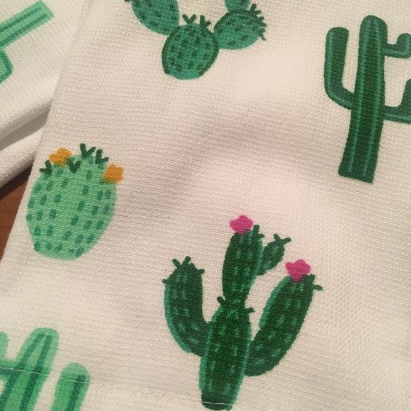 Cactus Blossom Flower Kitchen Towels Pink Yellow - Picture 2 of 5